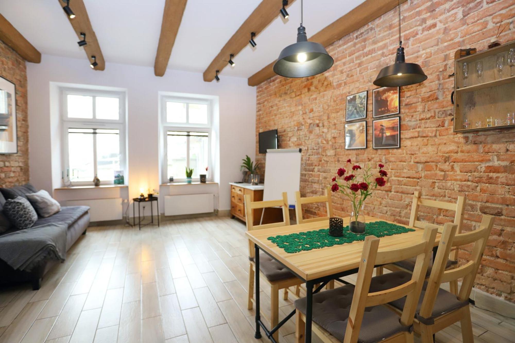 Apartament Gwarek Валбжих Экстерьер фото